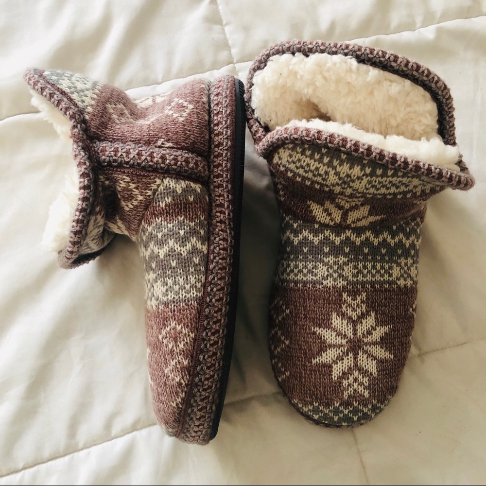 Muk Luks Slippers